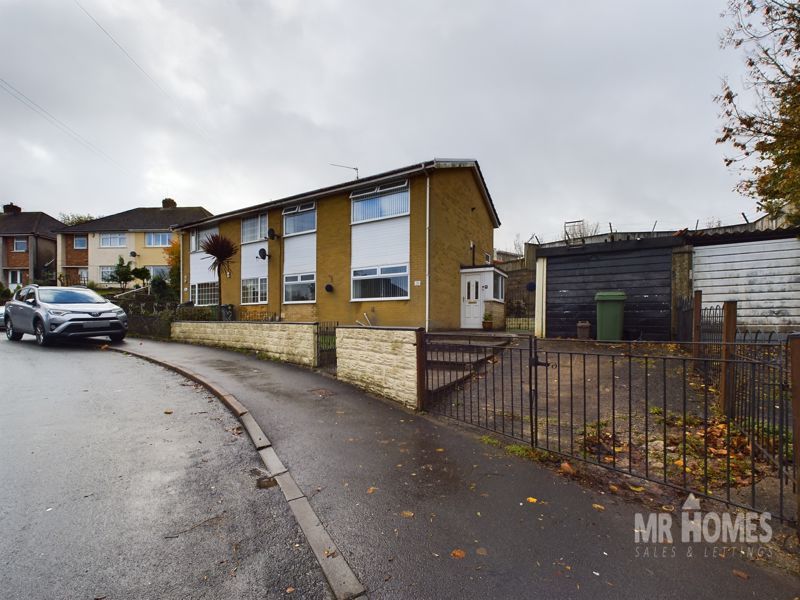 3 bed semidetached house for sale in The Sanctuary, Culverhouse Cross