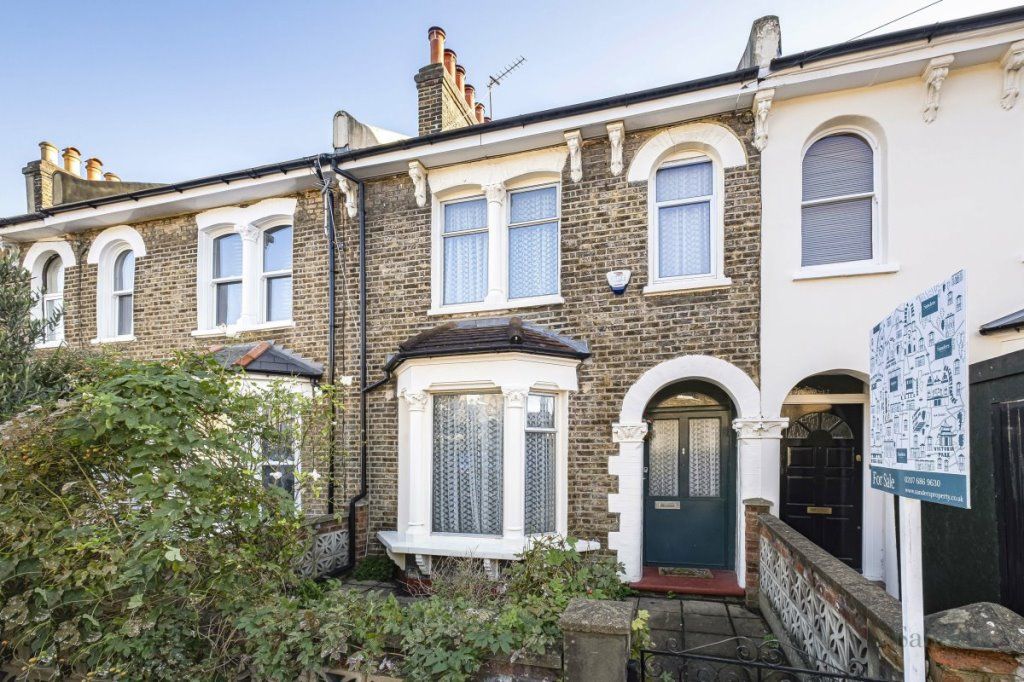 3 bed property for sale in Foxberry Road, Brockley, London SE4, £