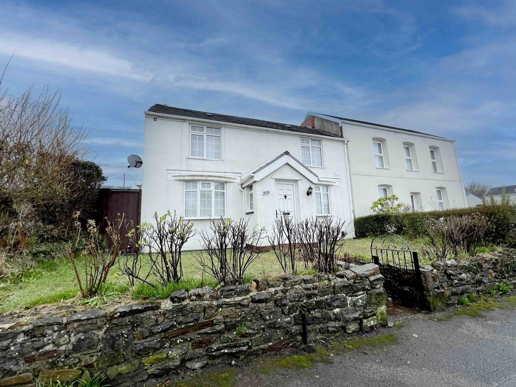 3 bed semidetached house for sale in Swansea Road, Swansea, West