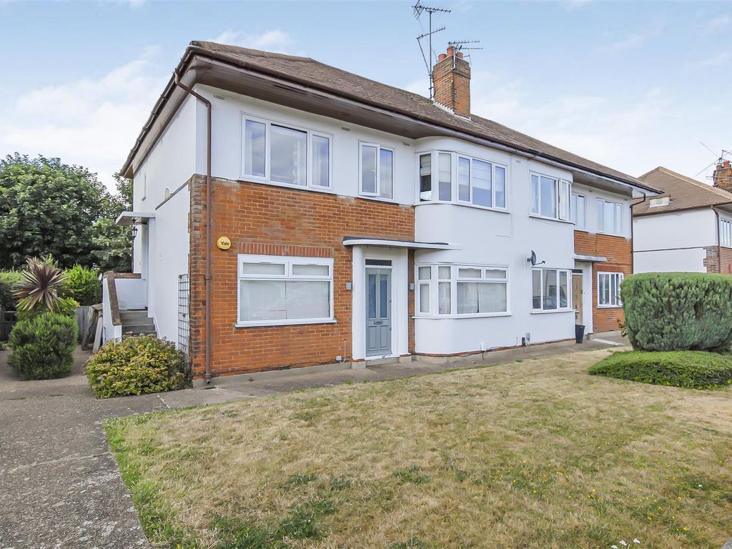 3 bed for sale in Fulwood Gardens, Twickenham TW1 Zoopla