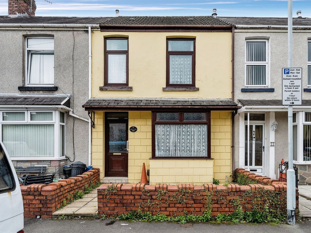 3 bed terraced house for sale in Strawberry Place, Morriston, Swansea SA6, £125,000 Zoopla