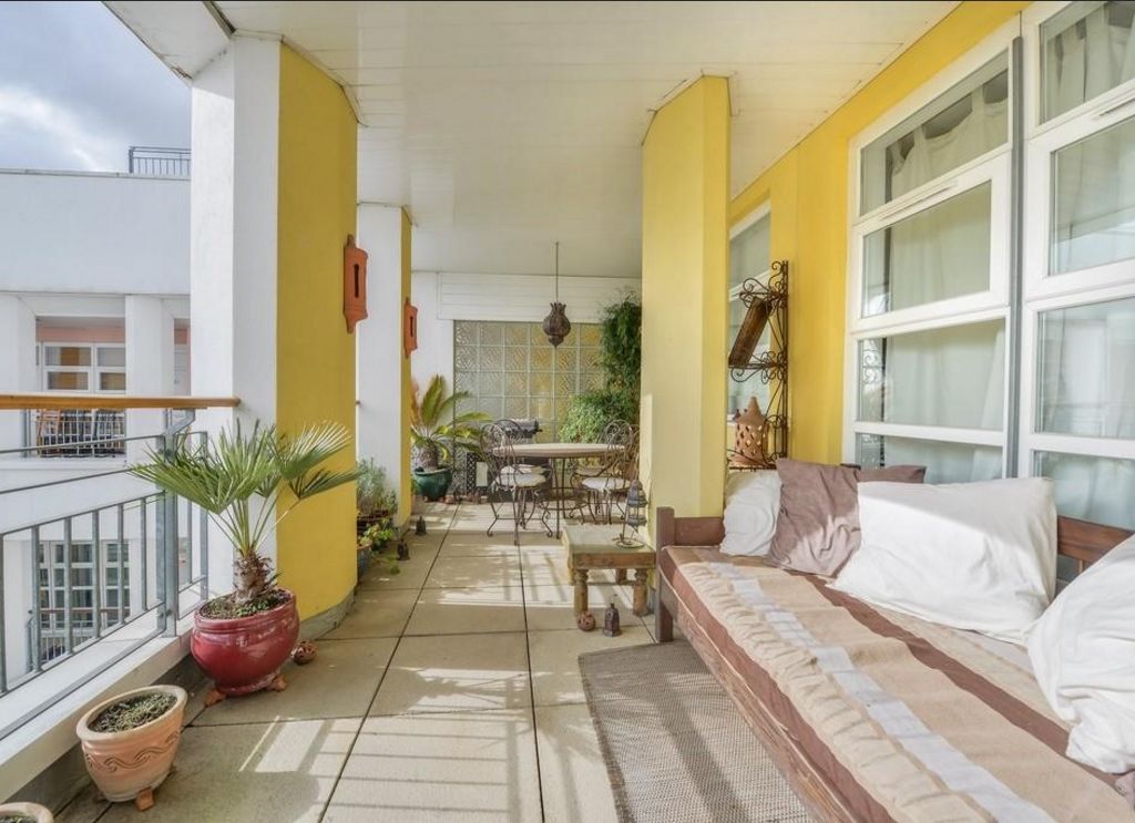 2 bed flat for sale in Drayton Park, Islington N5, £799,950 Zoopla