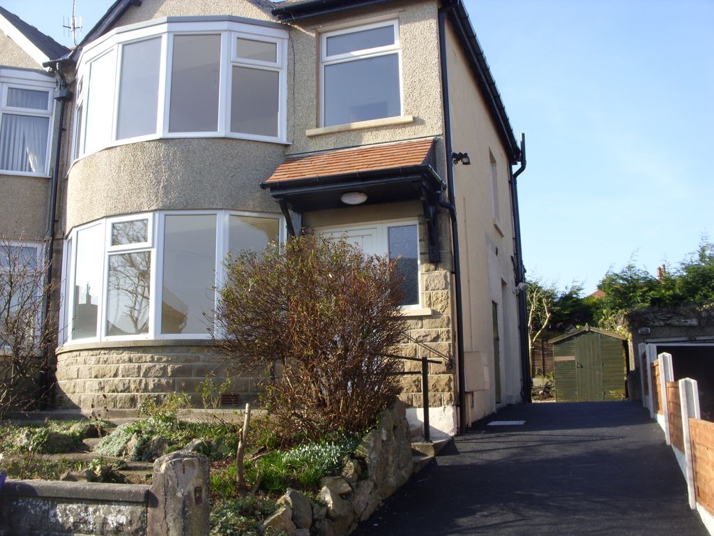 3 bed semidetached house to rent in Tranmere Crescent, Heysham LA3, £