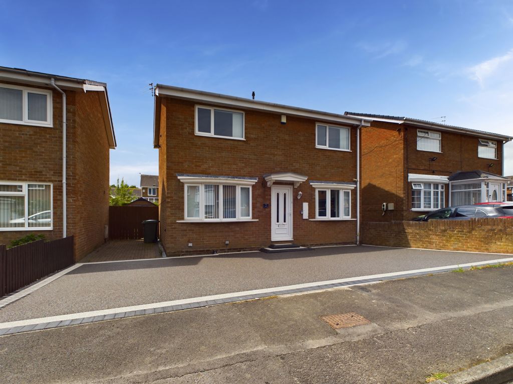 4 bed detached house for sale in Balmoral Close, Bedlington NE22, £210,000 Zoopla