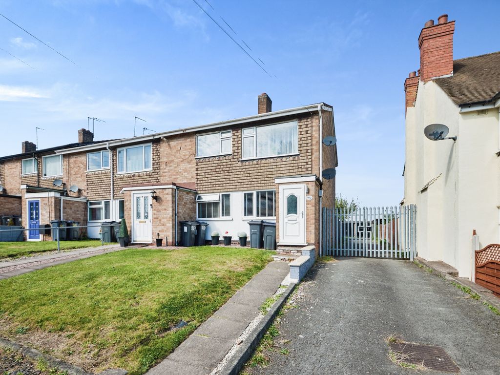2 bed end terrace house for sale in Manor House Lane, Yardley