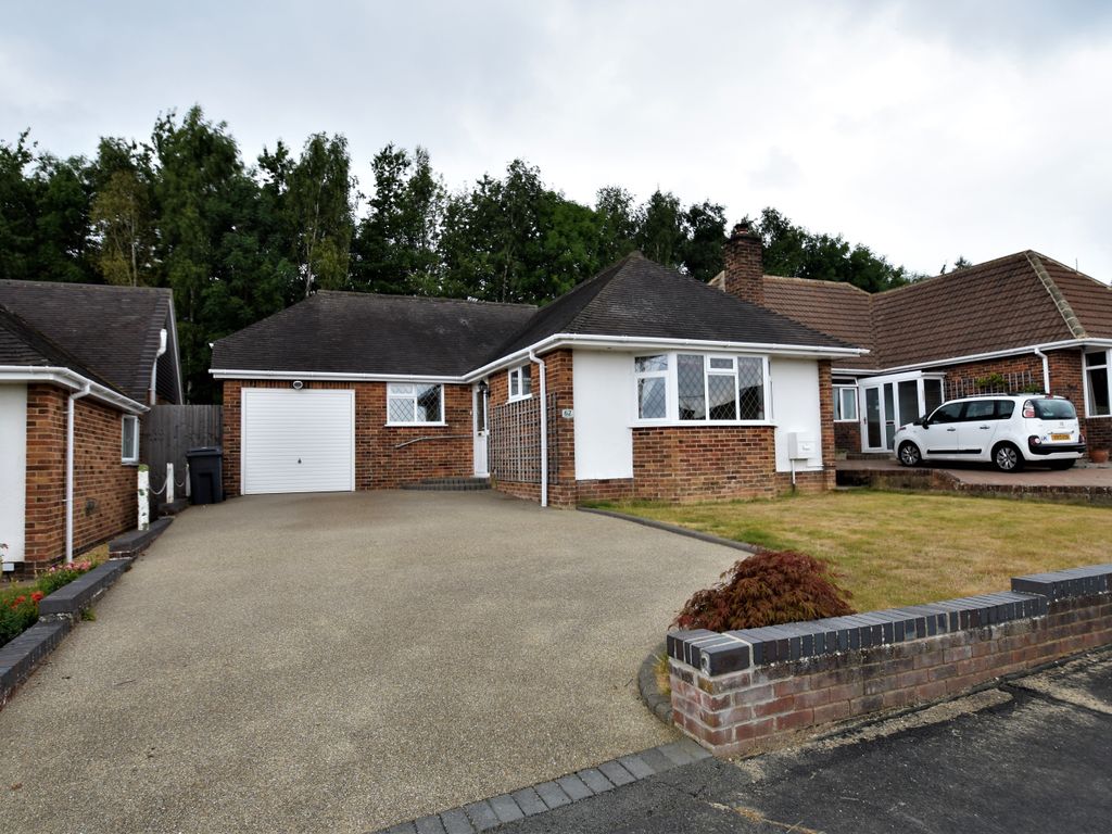 3 bed detached bungalow for sale in Testlands Avenue, Nursling