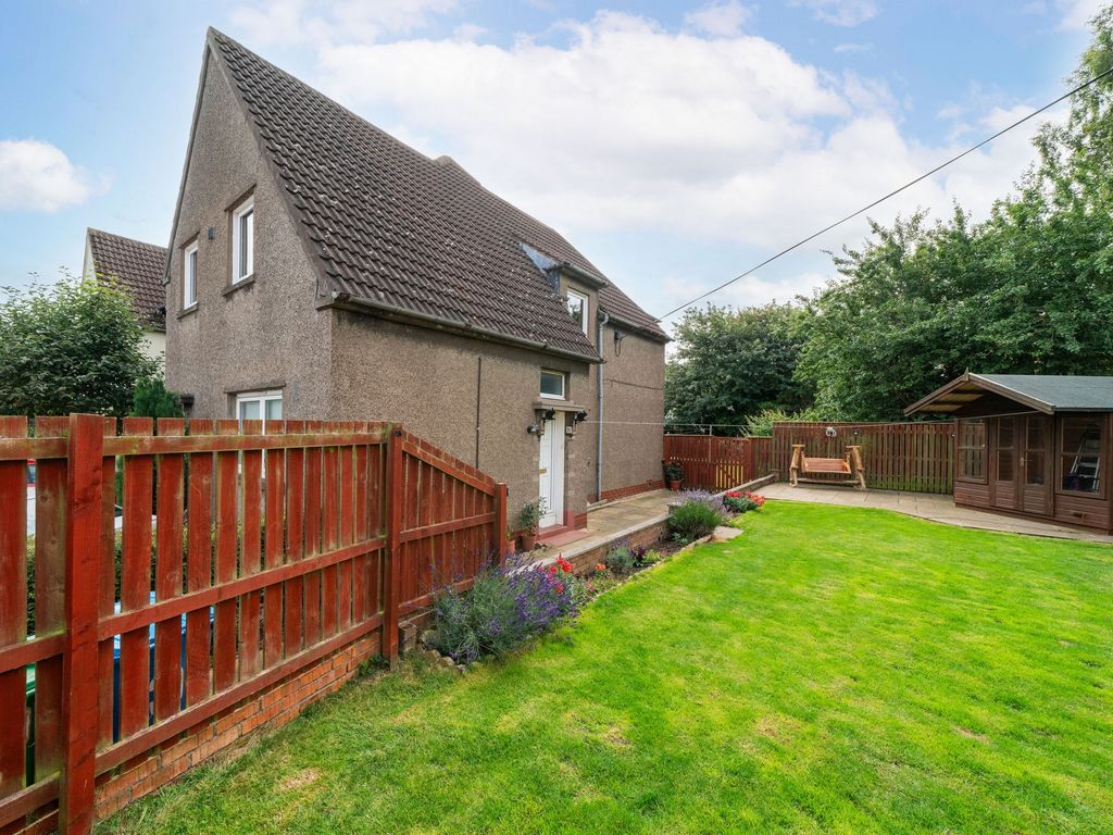 3 bed flat for sale in Norman View, Leuchars KY16, £165,000 Zoopla