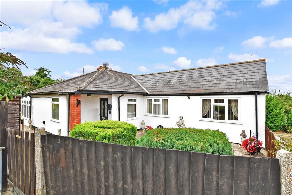 3 bed detached bungalow for sale in Canal Road, Higham, Rochester, Kent