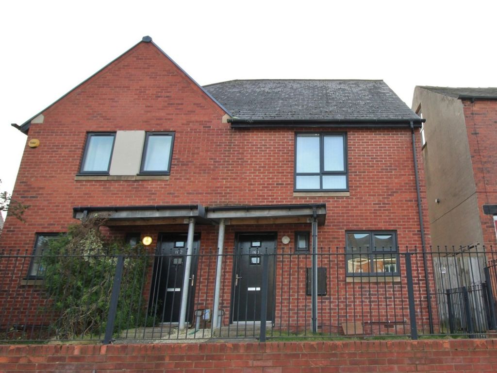 3 bed semidetached house for sale in Wincobank Avenue, Sheffield S5