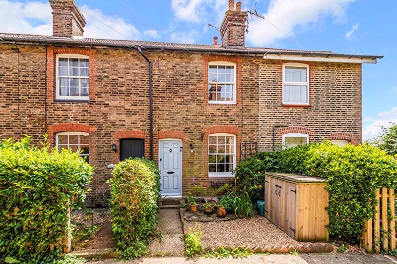 3 bed terraced house for sale in Trindles Road, South Nutfield, Redhill RH1 Zoopla
