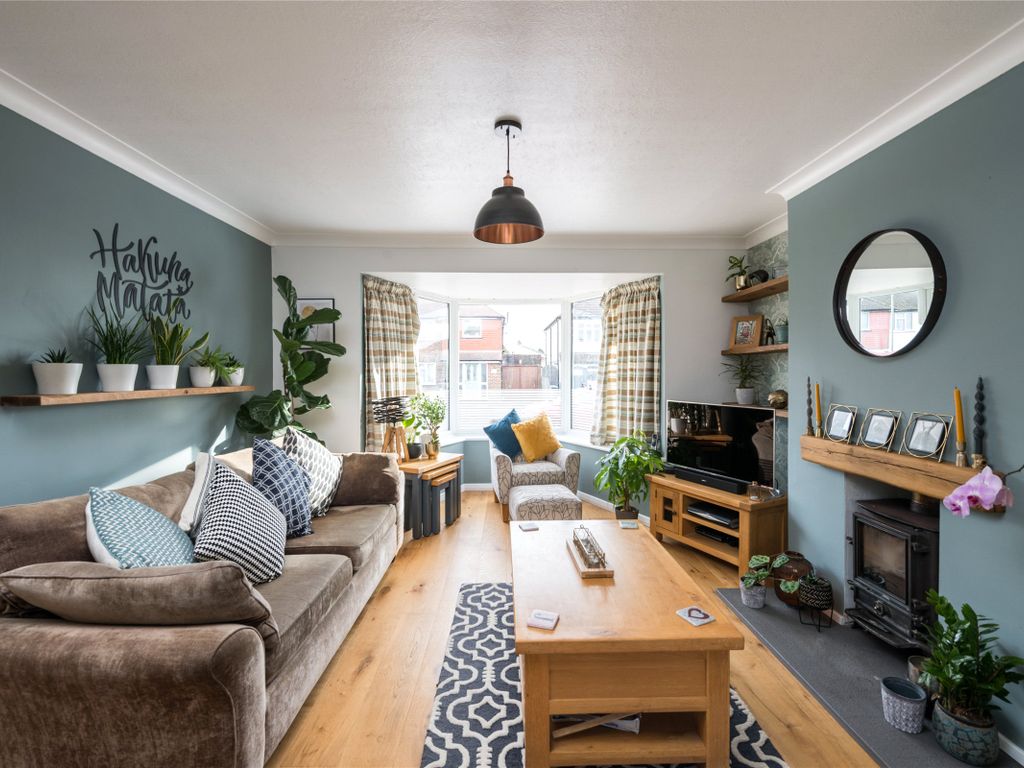 3 bed detached house for sale in Hitchings Way, Reigate, Surrey RH2