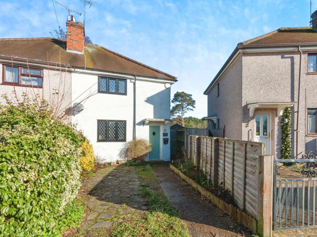3 bed semidetached house for sale in Upland Road, Camberley, Surrey