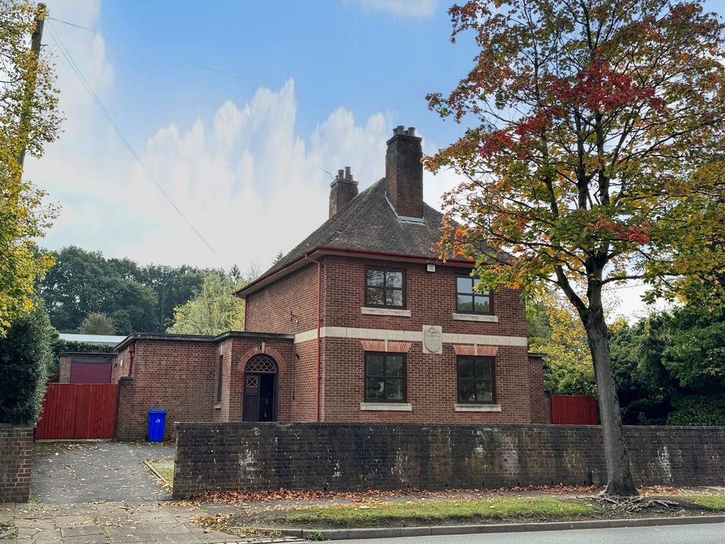 Office for sale in Longton Road, Trentham, StokeOnTrent ST4, £425,000