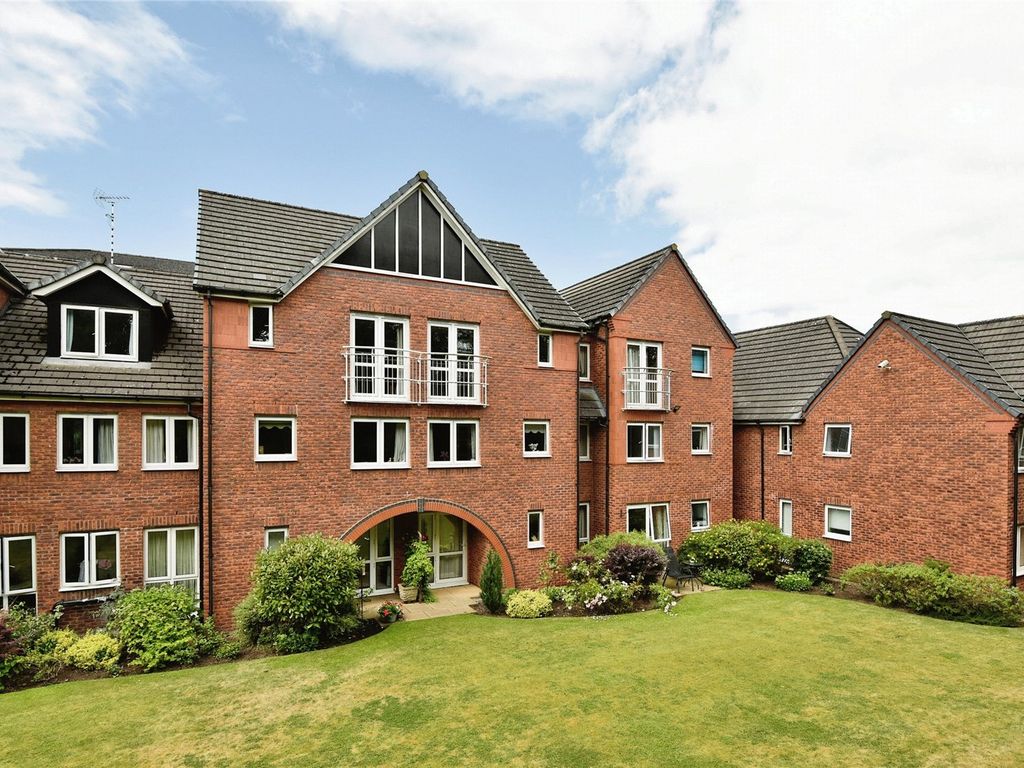 1 bed flat for sale in Wright Court, London Road, Nantwich, Cheshire