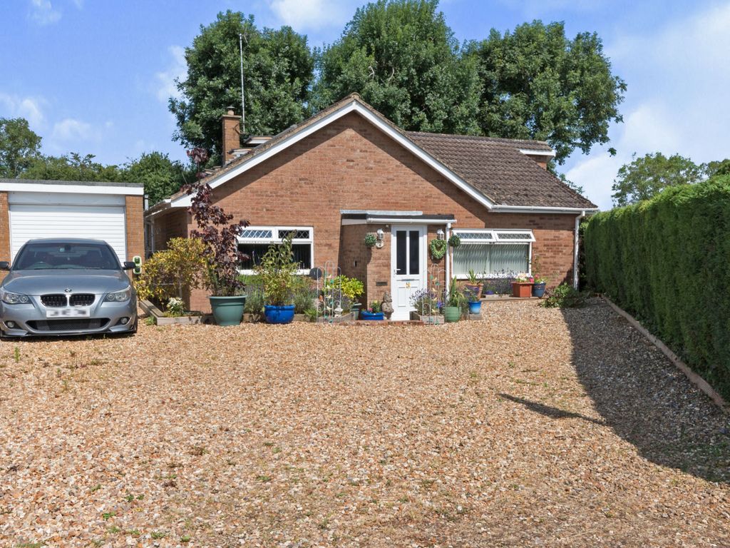 5 bed detached house for sale in Farm Stile, Upper Boddington NN11 Zoopla