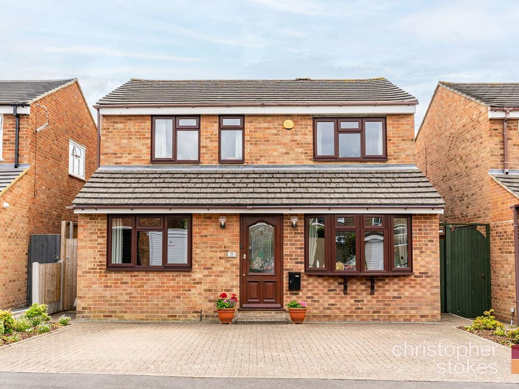4 bed detached house for sale in Westmeade Close, Cheshunt, Waltham