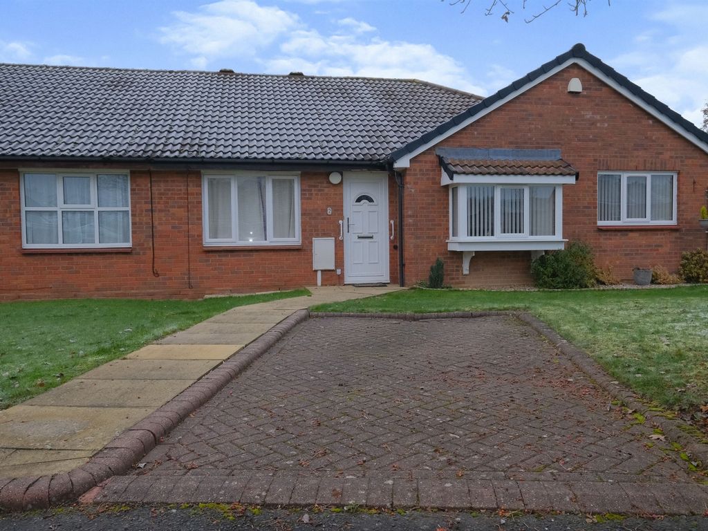 1 bed semidetached bungalow for sale in Camelot Grove, Kenilworth CV8