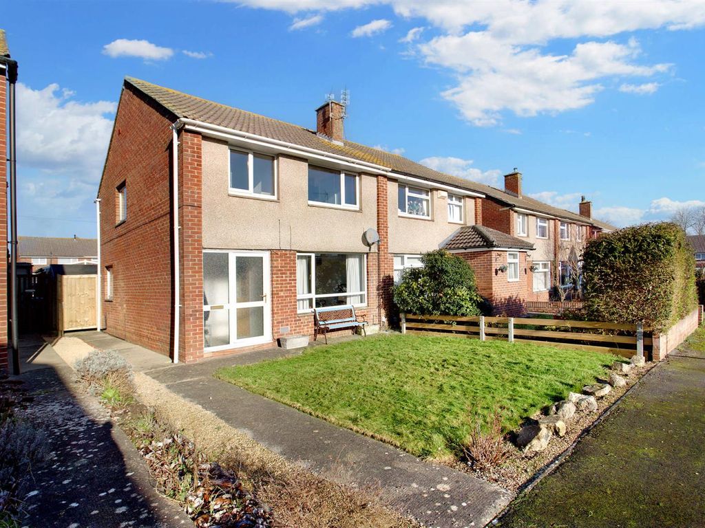 3 bed semidetached house for sale in Wrington Close, Little Stoke