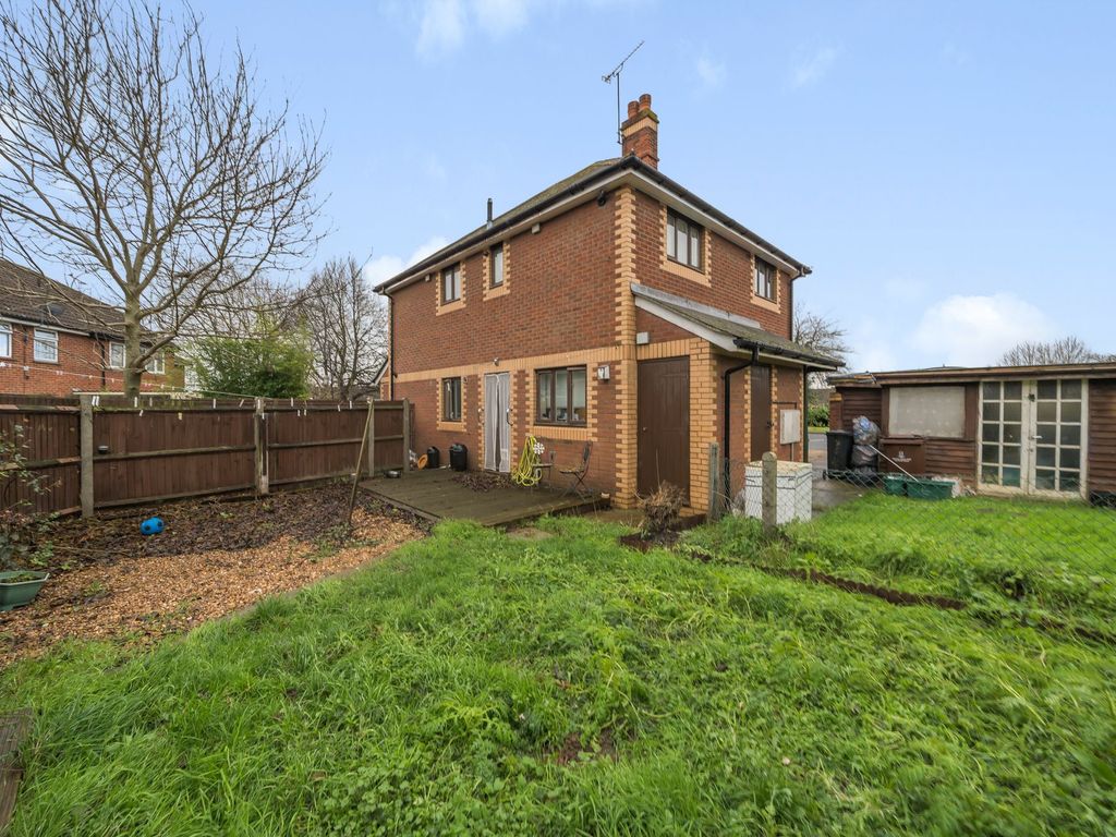 2 bed for sale in Forest Road, Colchester CO4 Zoopla