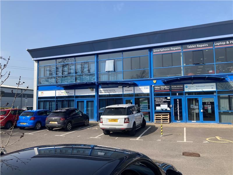 Unit 1 Midshires Business Park, Smeaton Close, Aylesbury, Buckinghamshire HP19  
