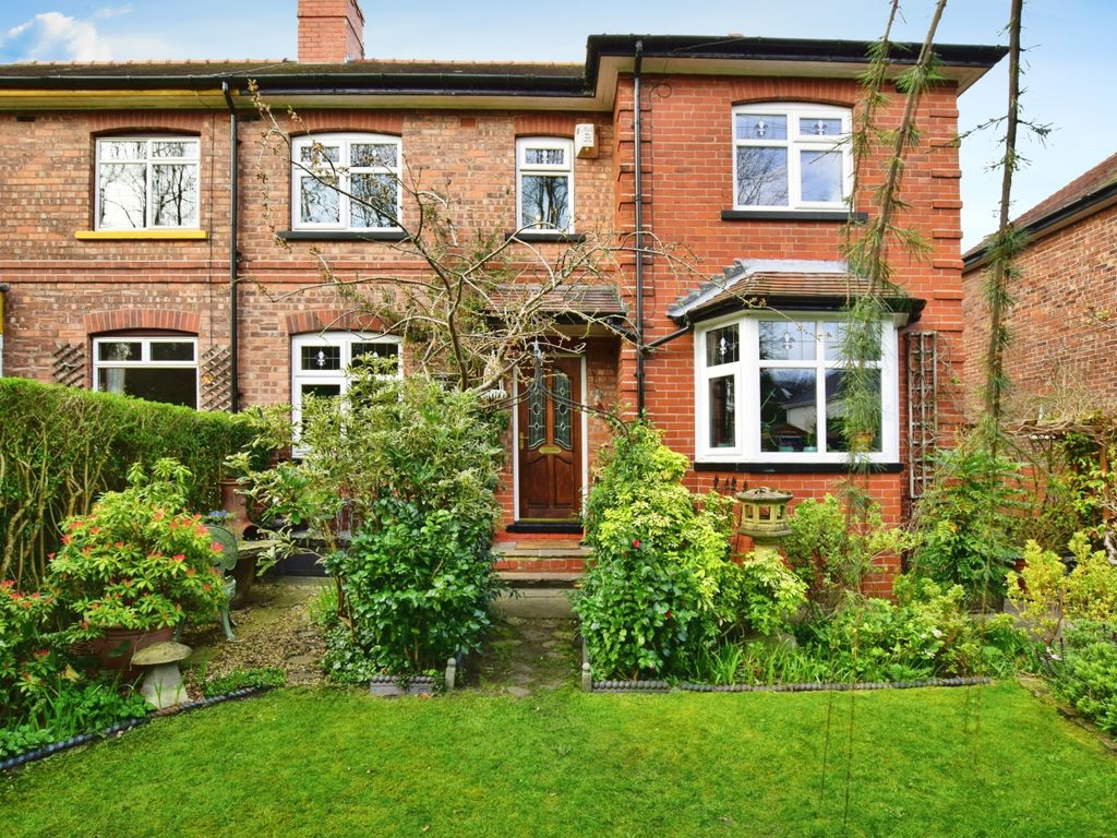 3 bed semidetached house for sale in Oldfield Road, Altrincham