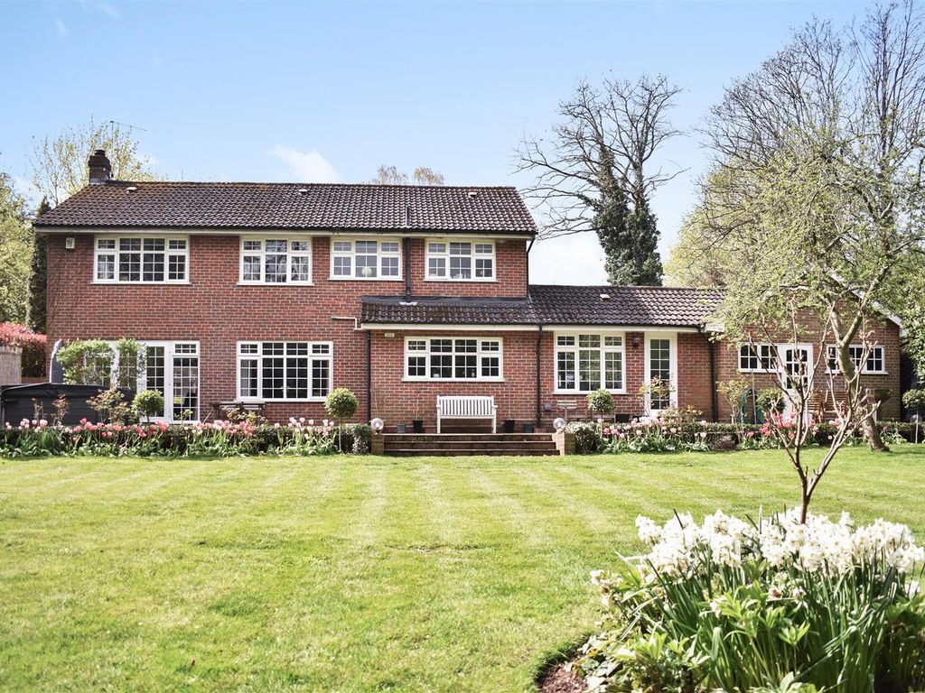 5 bed detached house for sale in Headley Road, Leatherhead KT22 Zoopla