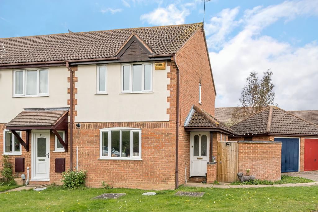 2 bed end terrace house for sale in Old Langford, Bicester, Oxfordshire