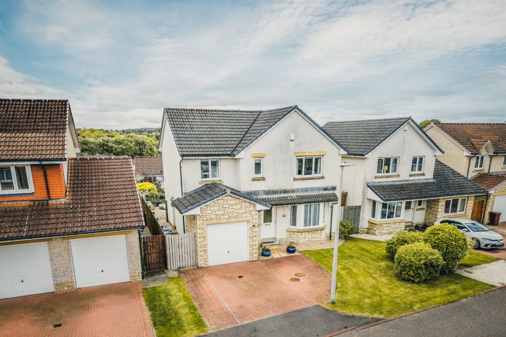4 bed detached house for sale in Challum Place, Broughty Ferry, Dundee