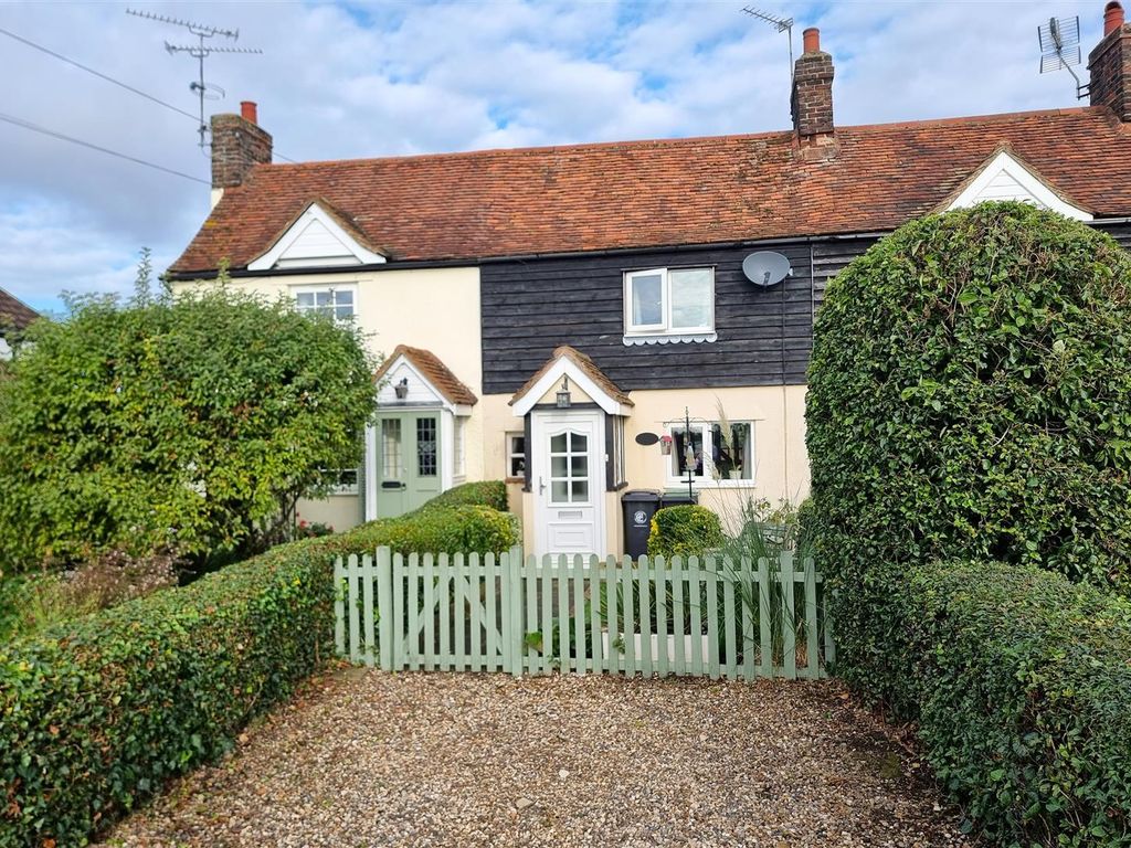 2 bed cottage for sale in Foster Street, Harlow CM17, £365,000 Zoopla