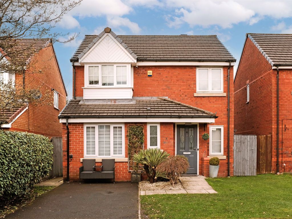 3 bed detached house for sale in Larkspur Close, Bolton BL1 Zoopla