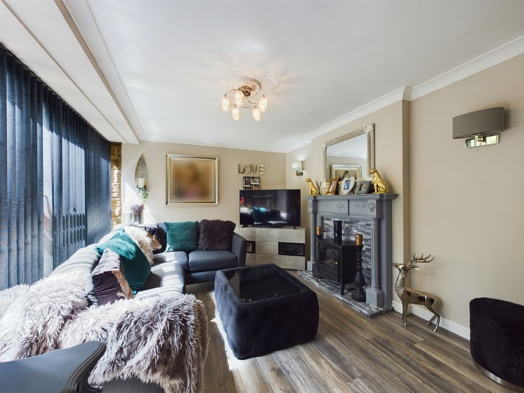 3 bed barn conversion for sale in Grange Court, Badsworth, Pontefract