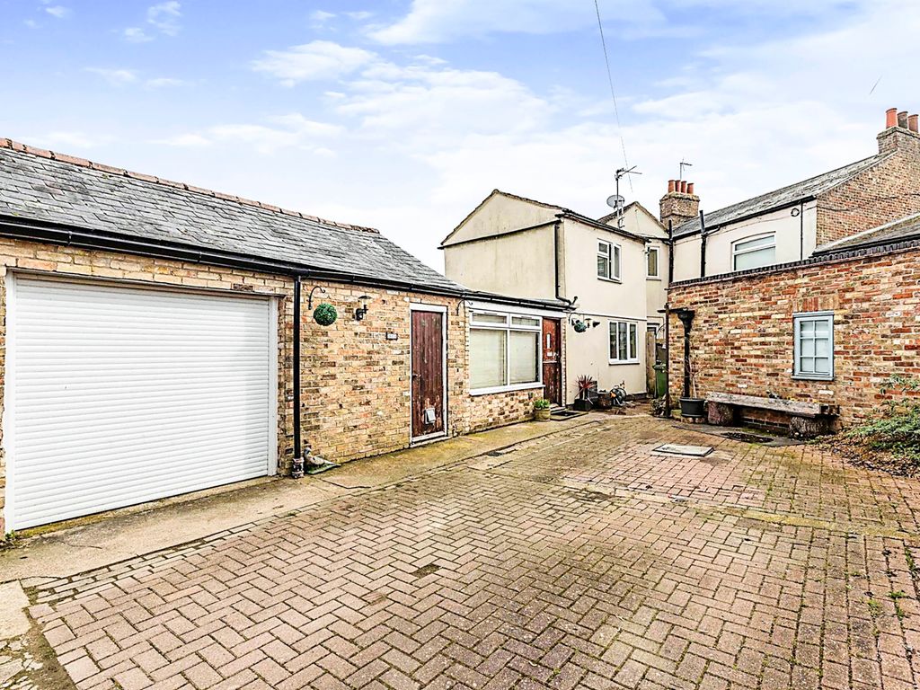 3 bed end terrace house for sale in West End, March PE15, £180,000 Zoopla