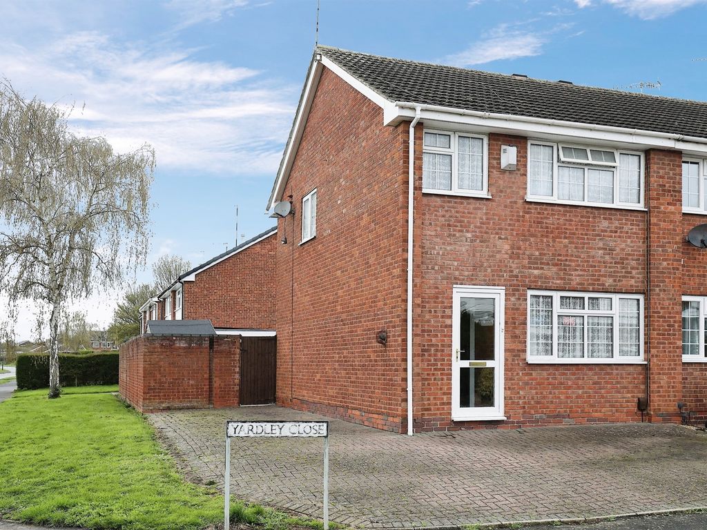 3 bed semidetached house for sale in Yardley Close, Warwick CV34 Zoopla