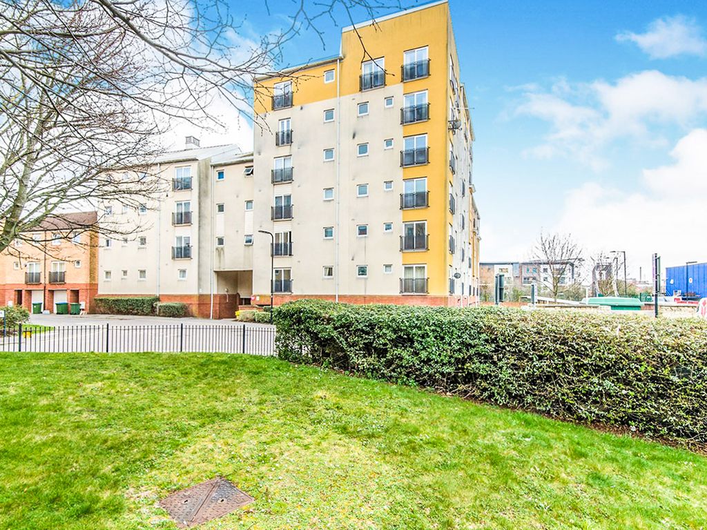 2 bed flat for sale in Carpathia Drive, Southampton SO14 Zoopla