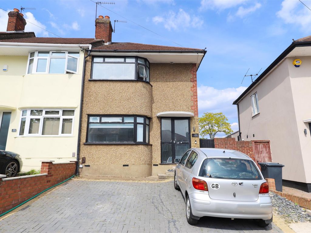 3 bed end terrace house for sale in Carr Road, Northolt UB5, £525,000