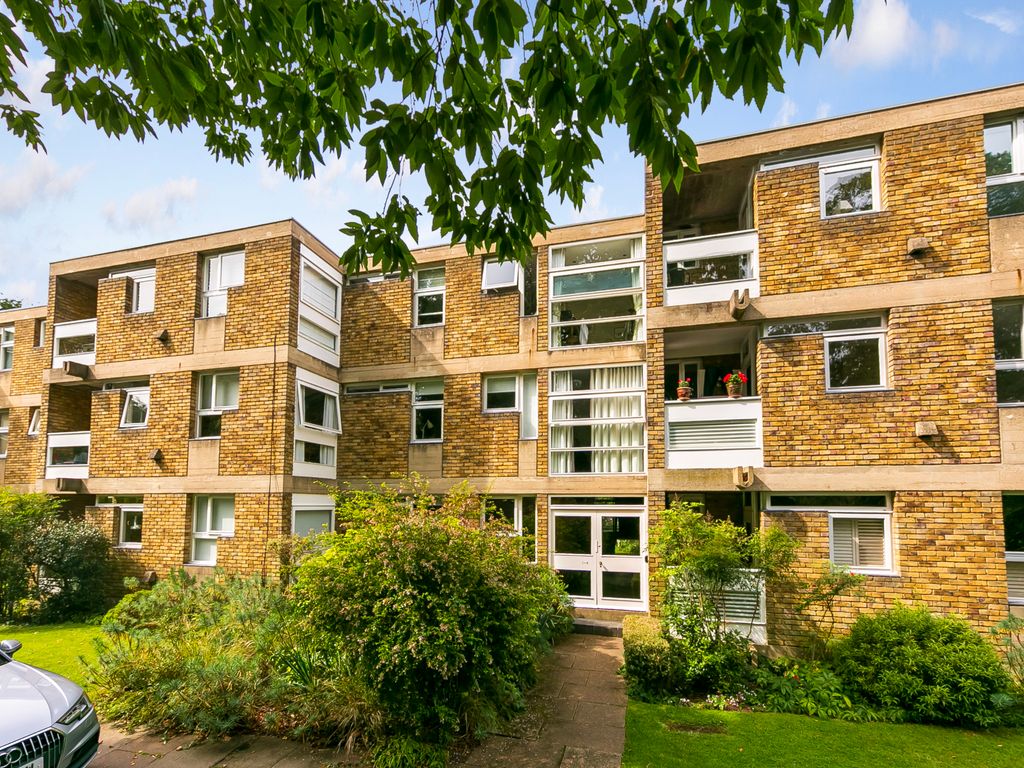 2 bed flat for sale in Langham House Close, Ham Common, Richmond TW10, £565,000 Zoopla