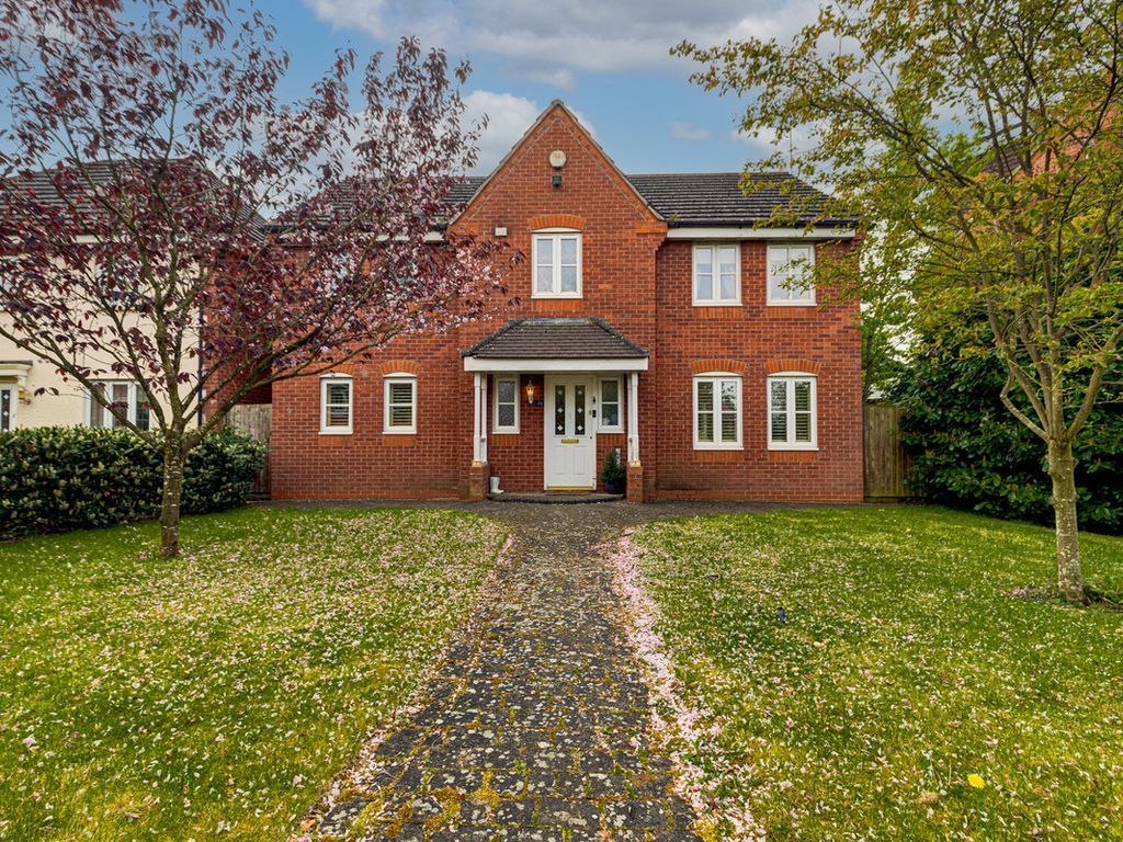 4 bed detached house for sale in Barons Close, Kirby Muxloe LE9, £