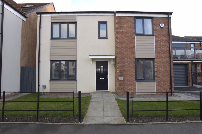 4 bed detached house for sale in Moor Drive, Wallsend NE28, £325,000