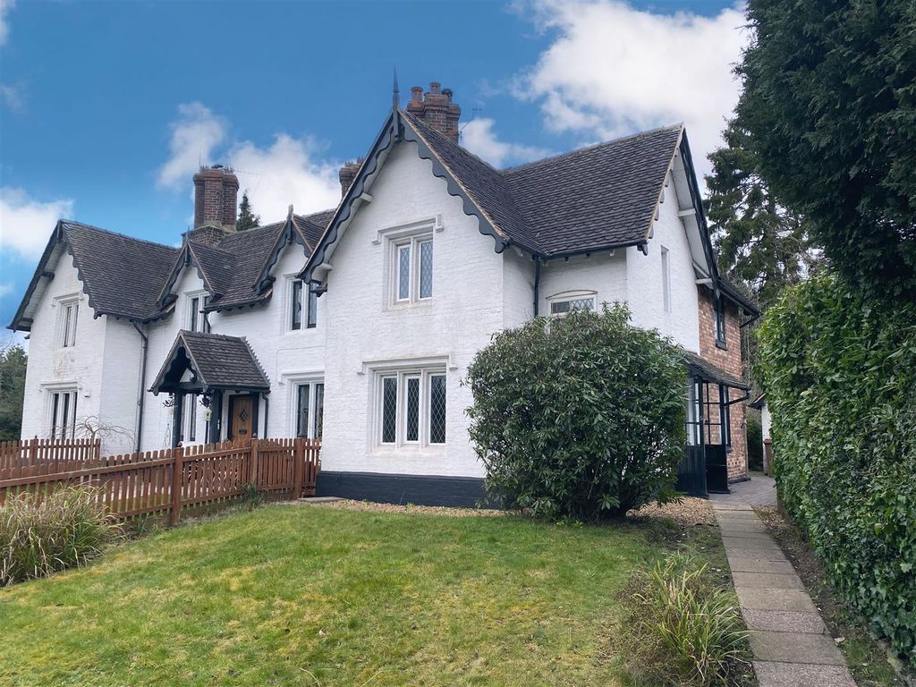 2 bed cottage for sale in Longton Road, Trentham, StokeOnTrent ST4