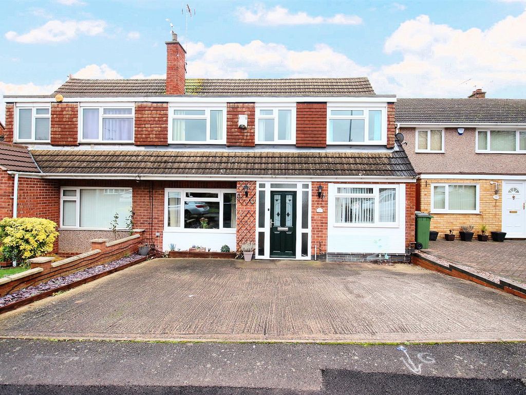 6 bed semidetached house for sale in Packer Avenue, Leicester Forest