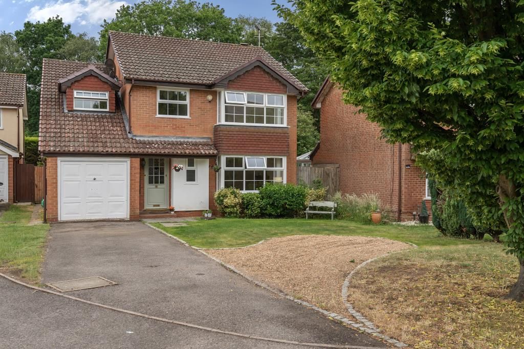5 bed detached house to rent in Woodford Green, Bracknell RG12 Zoopla