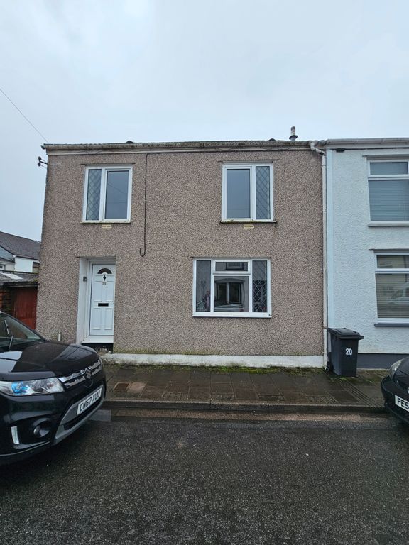 2 bed terraced house to rent in Margaret Street, Aberdare CF44, £650