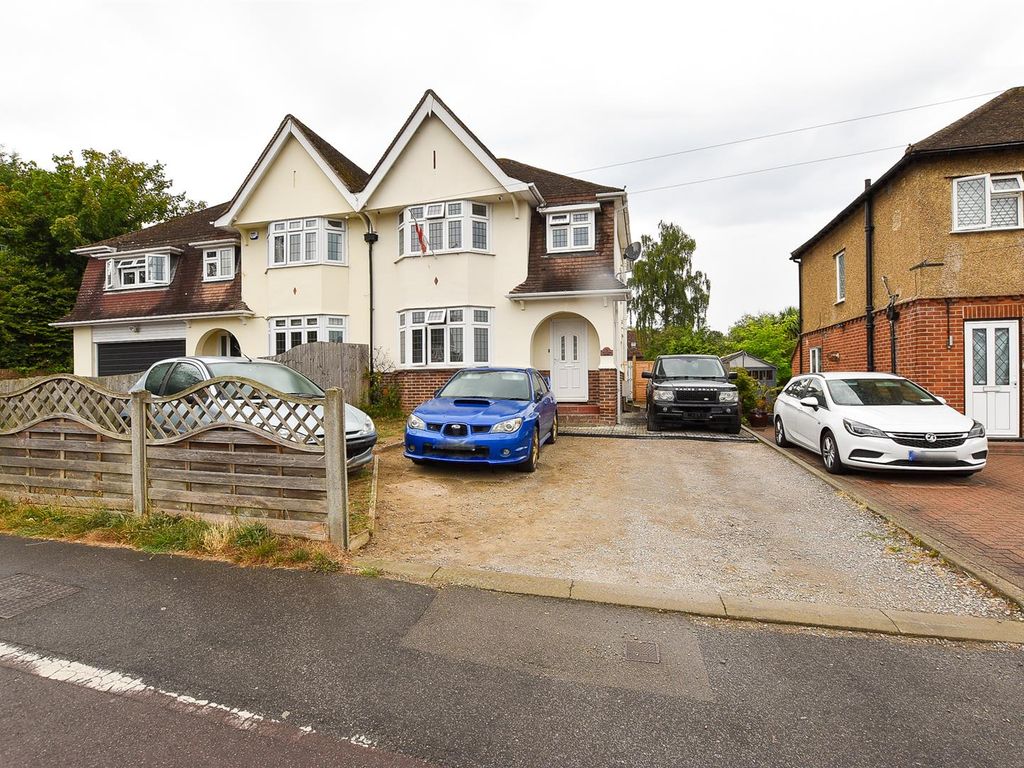 4 bed semidetached house for sale in Teapot Lane, Aylesford ME20 Zoopla