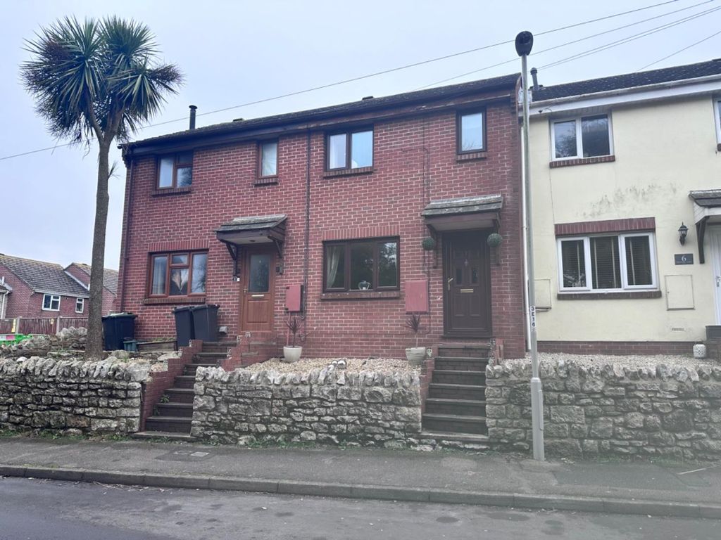 3 bed terraced house to rent in East Street, Chickerell, Weymouth DT3