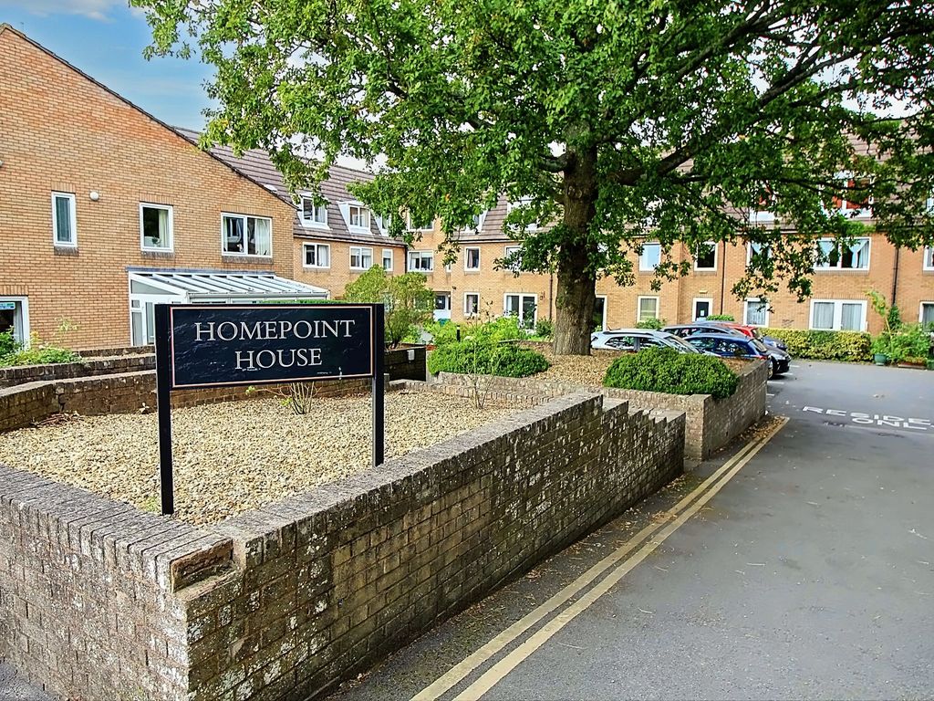 1 bed flat for sale in Mersham Gardens, Homepoint House Mersham Gardens