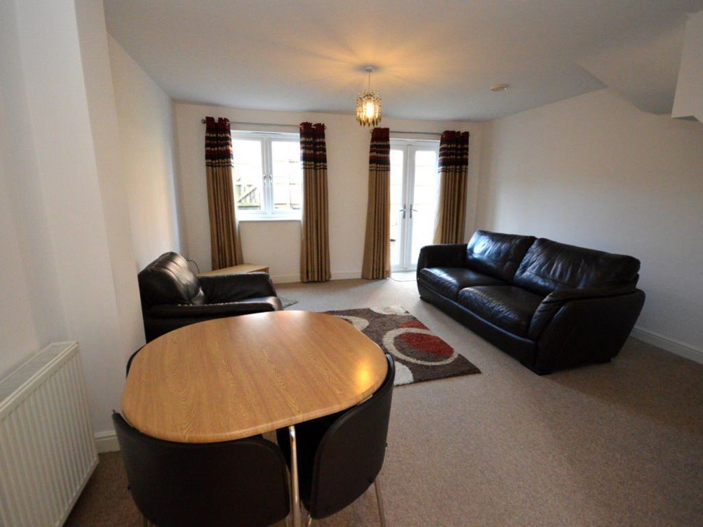 3 bed property to rent in Marlborough Road, Swindon SN3, £1,350 pcm