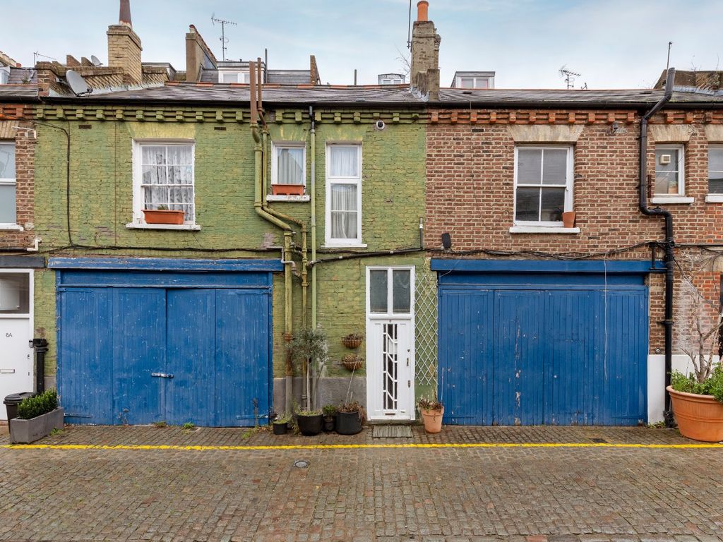 Mews house for sale in Russell Gardens Mews, London W14 Zoopla