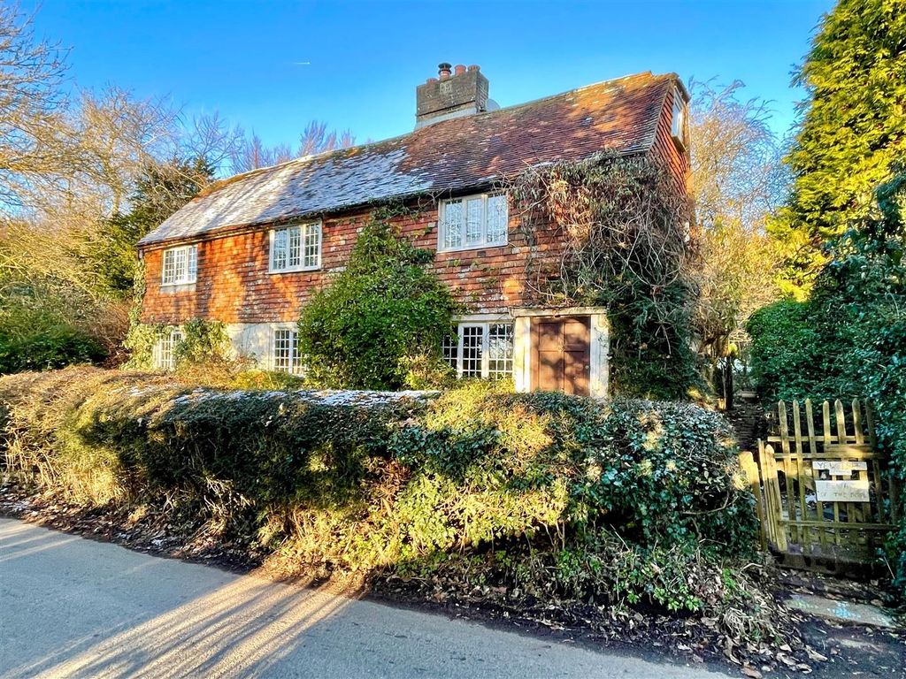 4 bed detached house for sale in Rosemary Lane, Fairlight, Hastings