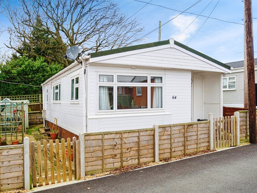 1 bed mobile/park home for sale in Kings Copse Road, Hedge End