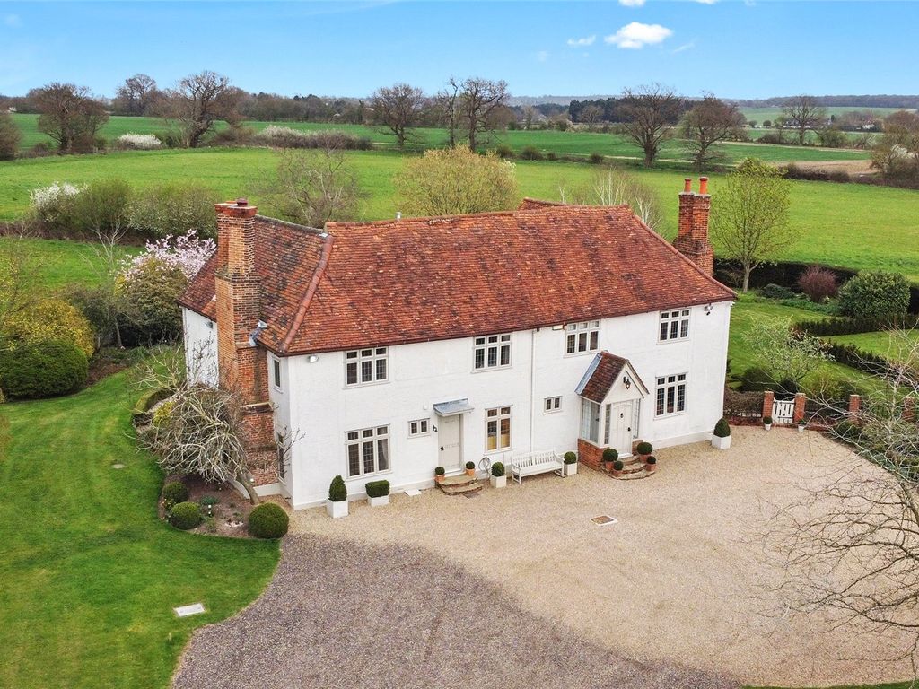 5 bed property for sale in Rookery Farm Estate, Blackmore, Ingatestone